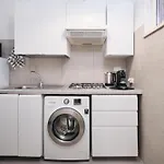 Modern Apt 10 Min From Metro B Free Wifi